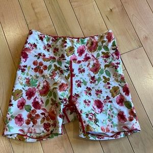 Oiselle shorts